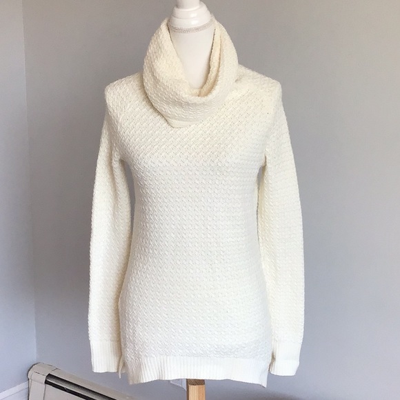 between me & you Sweaters - BETWEEN ME & YOU CREAM SWEATER